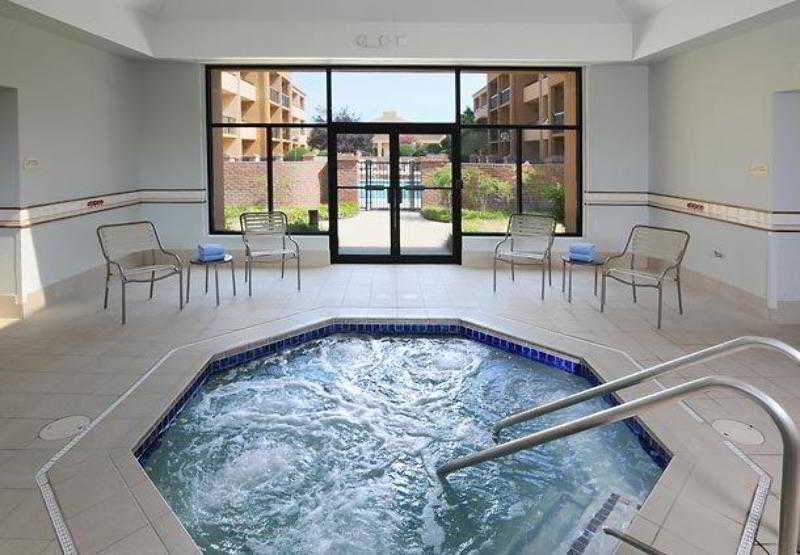 Courtyard By Marriott Oklahoma City Airport Buitenkant foto
