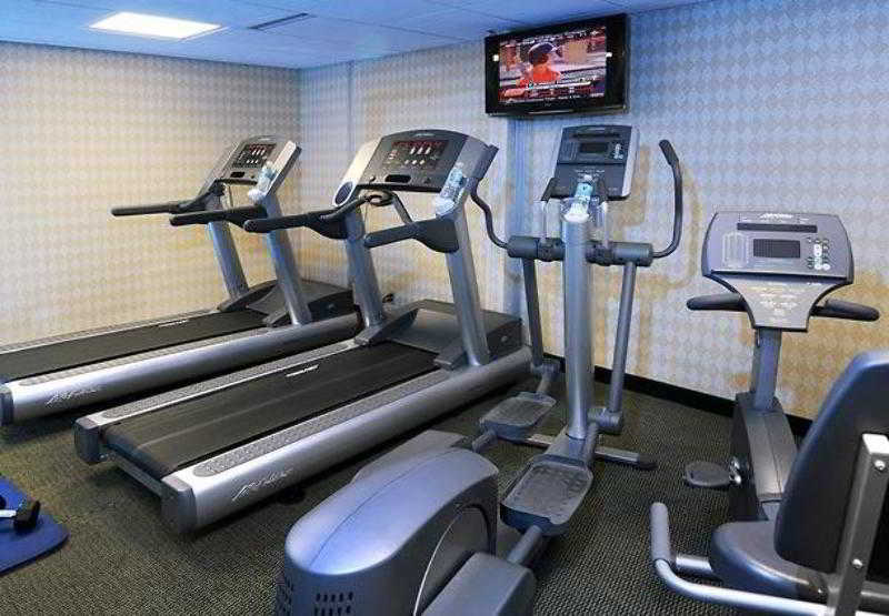 Courtyard By Marriott Oklahoma City Airport Buitenkant foto