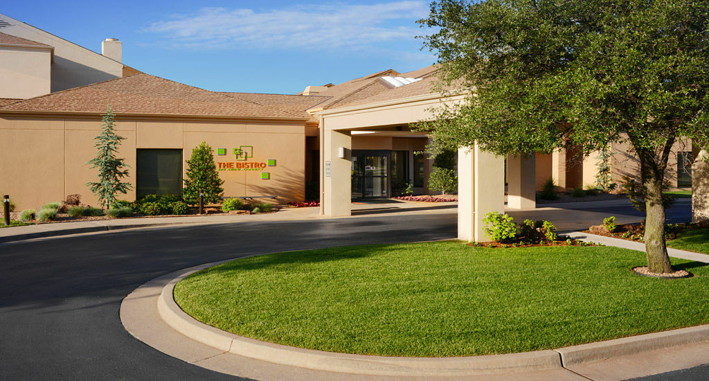 Courtyard By Marriott Oklahoma City Airport Buitenkant foto